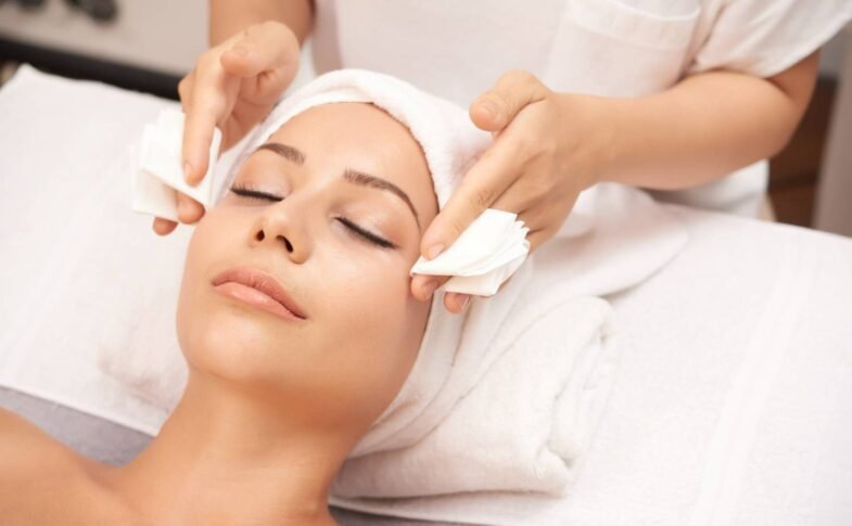 Experience Relaxation and Radiance With Expert Facial Spa Care