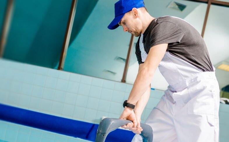 How Professional Pool Cleaning Keeps Your Pool Looking Great